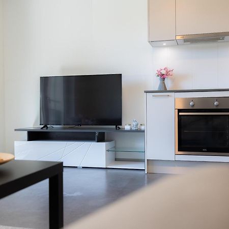 Five Stars Comfort Apartment Lugano Near The Lake Esterno foto